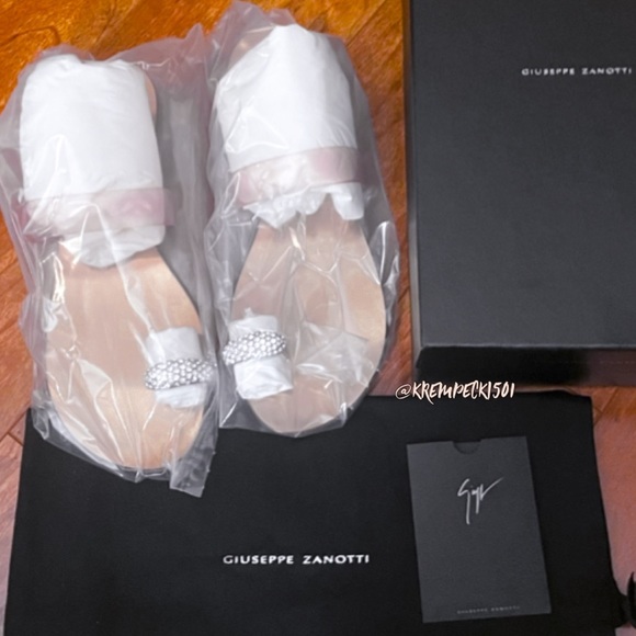 giuseppe zanotti NIB rosegold crystal toering flat - Picture 2 of 16